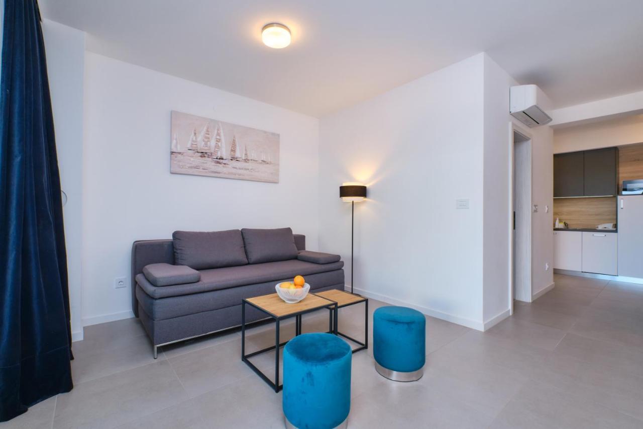 דירות מאלי לוסיניי House Torre מראה חיצוני תמונה